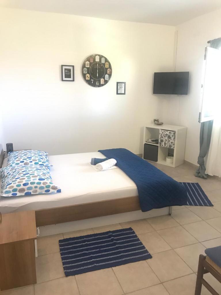 Apartments Pero ポドゥゴラ 部屋 写真