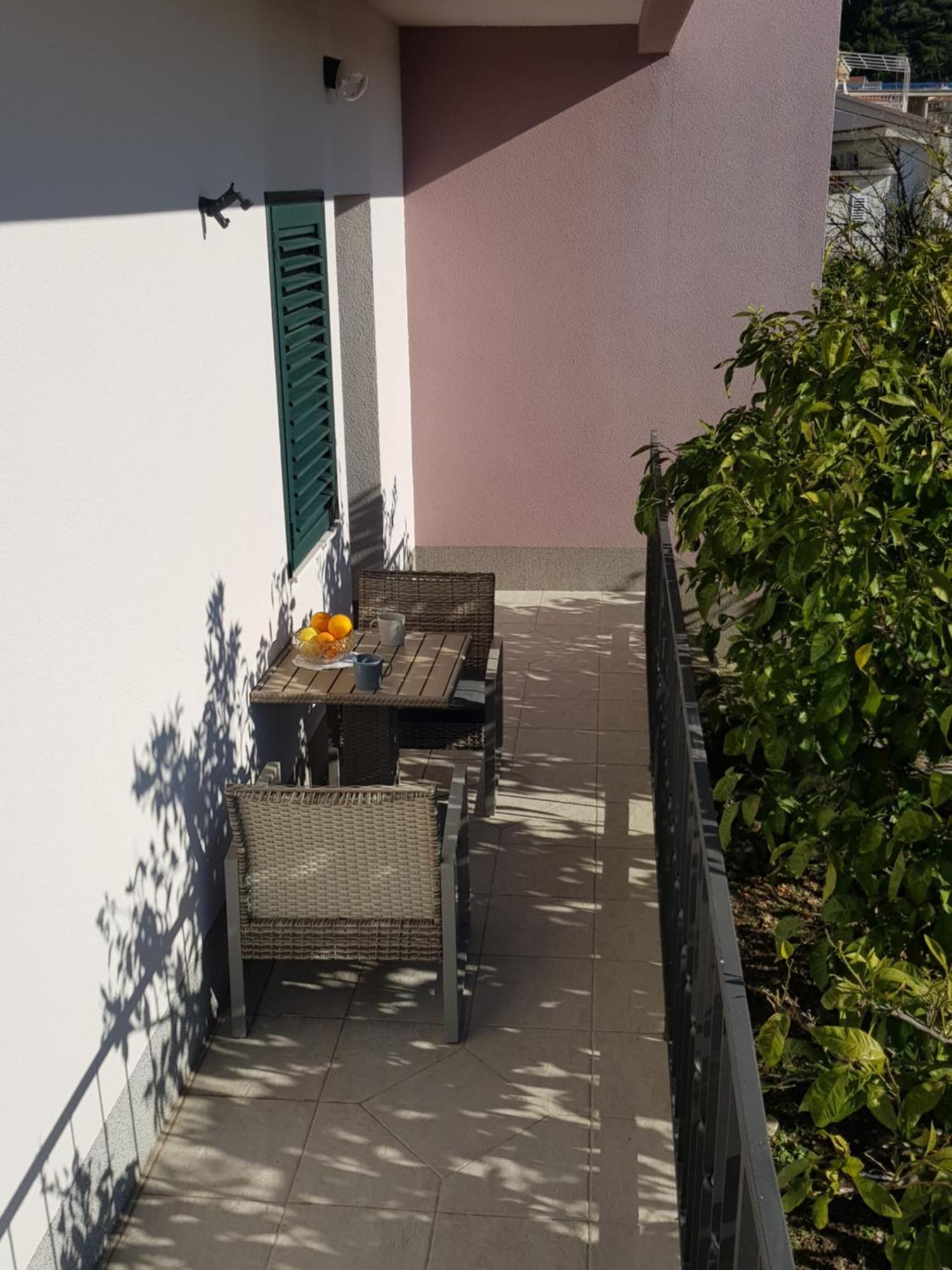 Apartments Pero ポドゥゴラ 部屋 写真